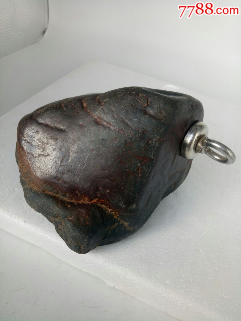 火星黑又亮陨石弱磁