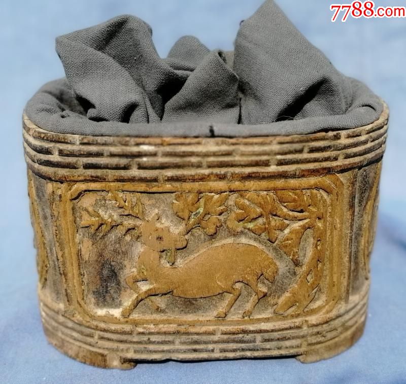 清代木雕鹌鹑盒鹌鹑笼鹌鹑布袋雕梅花鹿一块木头挖成