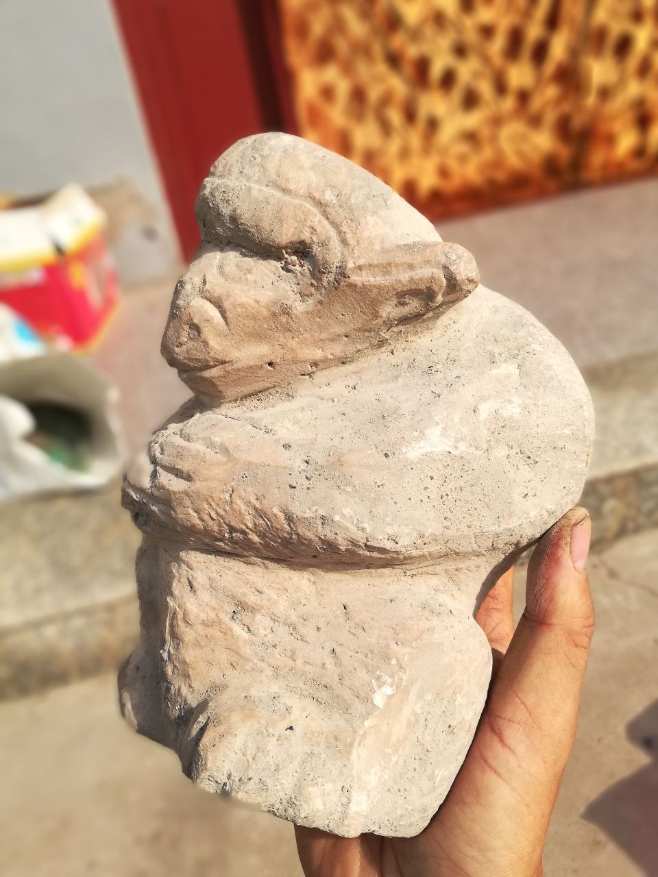 石猴一个18厘米15厘米12厘米