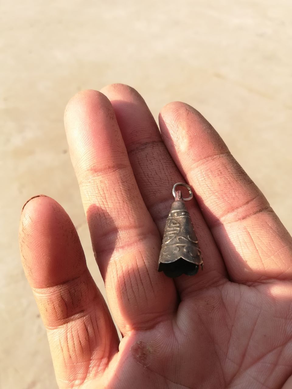 收藏杂件银器小银铃寿字面3厘米1厘米