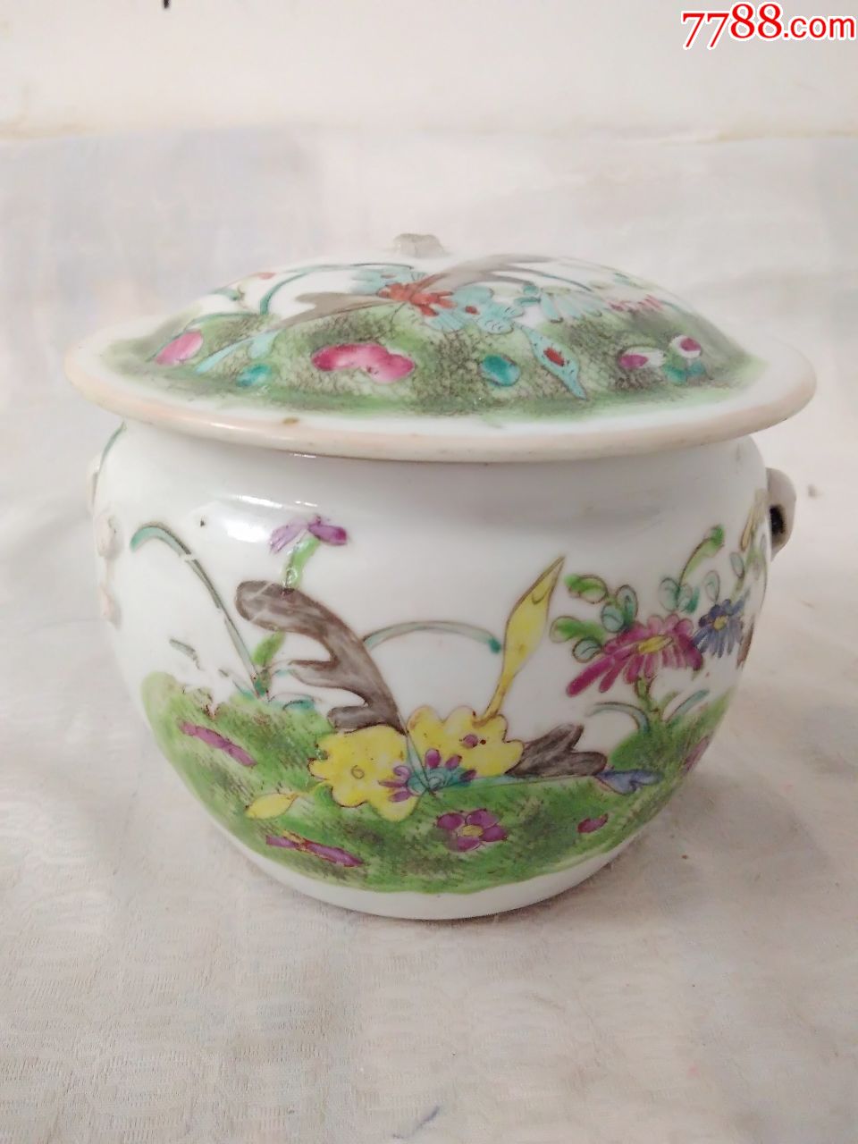 3038清民治款蝶恋花双面工粉彩盖罐