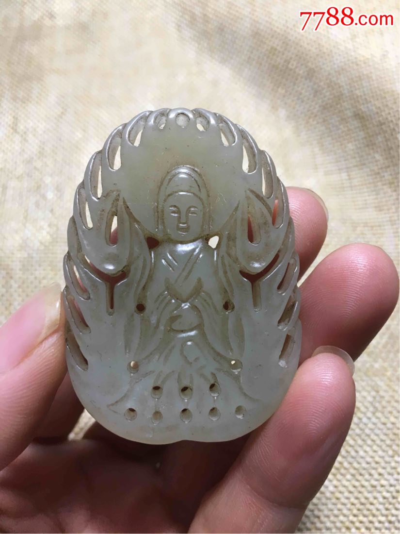 和田玉藏佛玉佩