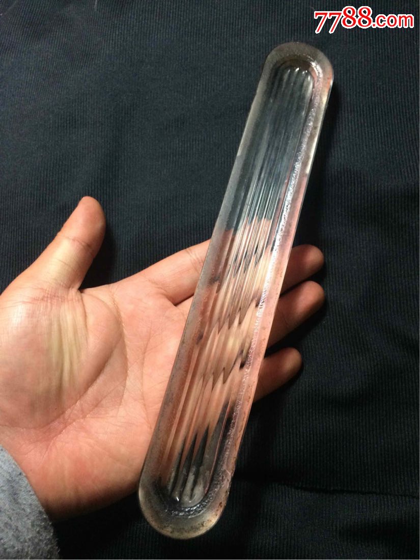 民国时期或建国初期民国老琉璃镇尺镇纸文房收藏如图,老琉璃镇尺