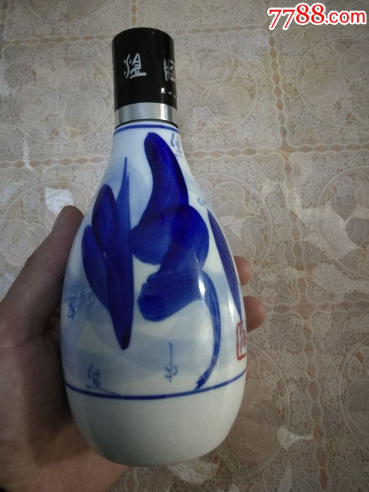 汾酒30年青花瓷瓶