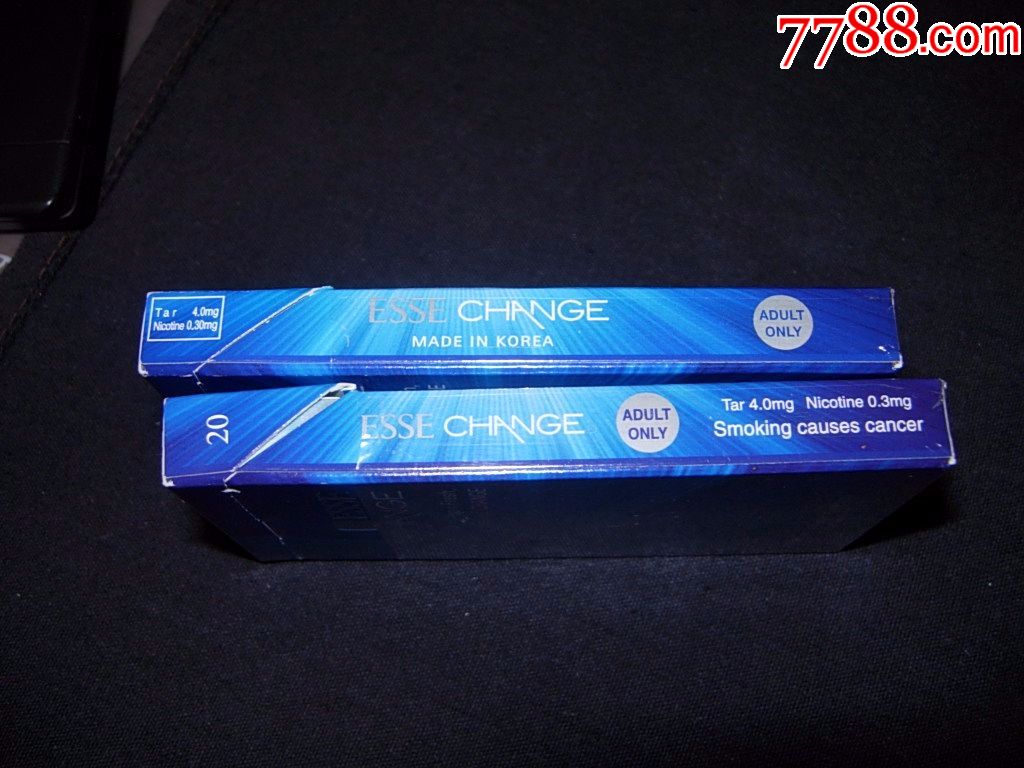 esse---幻变---2种不同外文包装