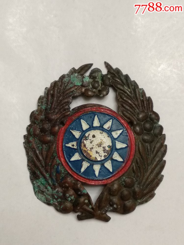 国军大帽徽