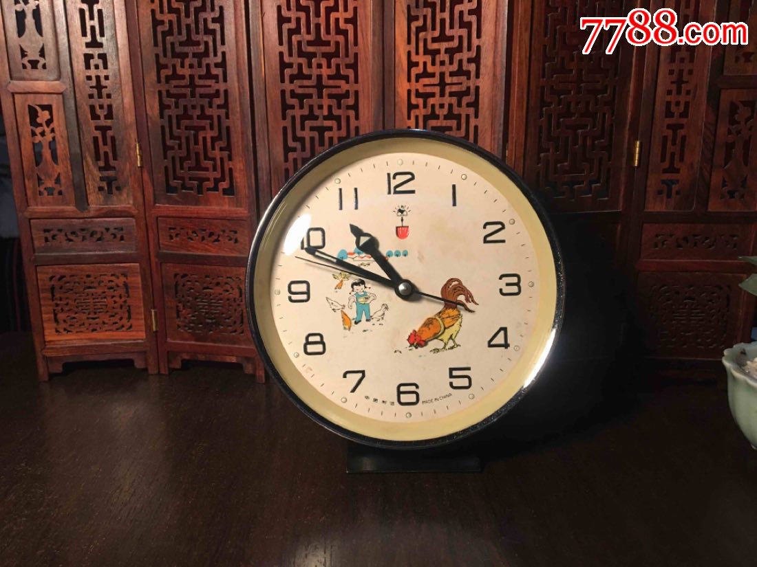 金鸡牌鸡吃米大表盘机械老闹钟