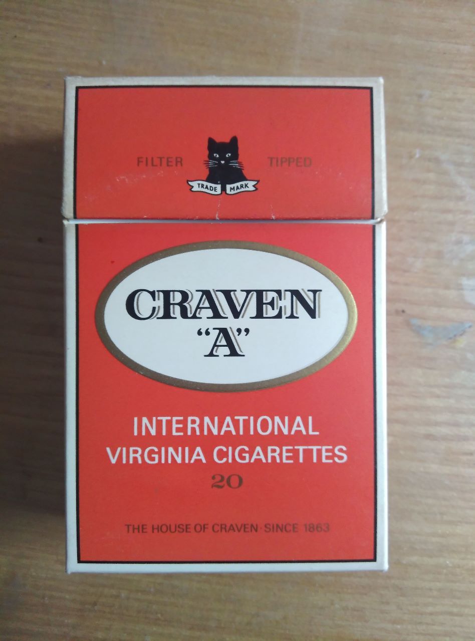 黑猫(正面掉色)