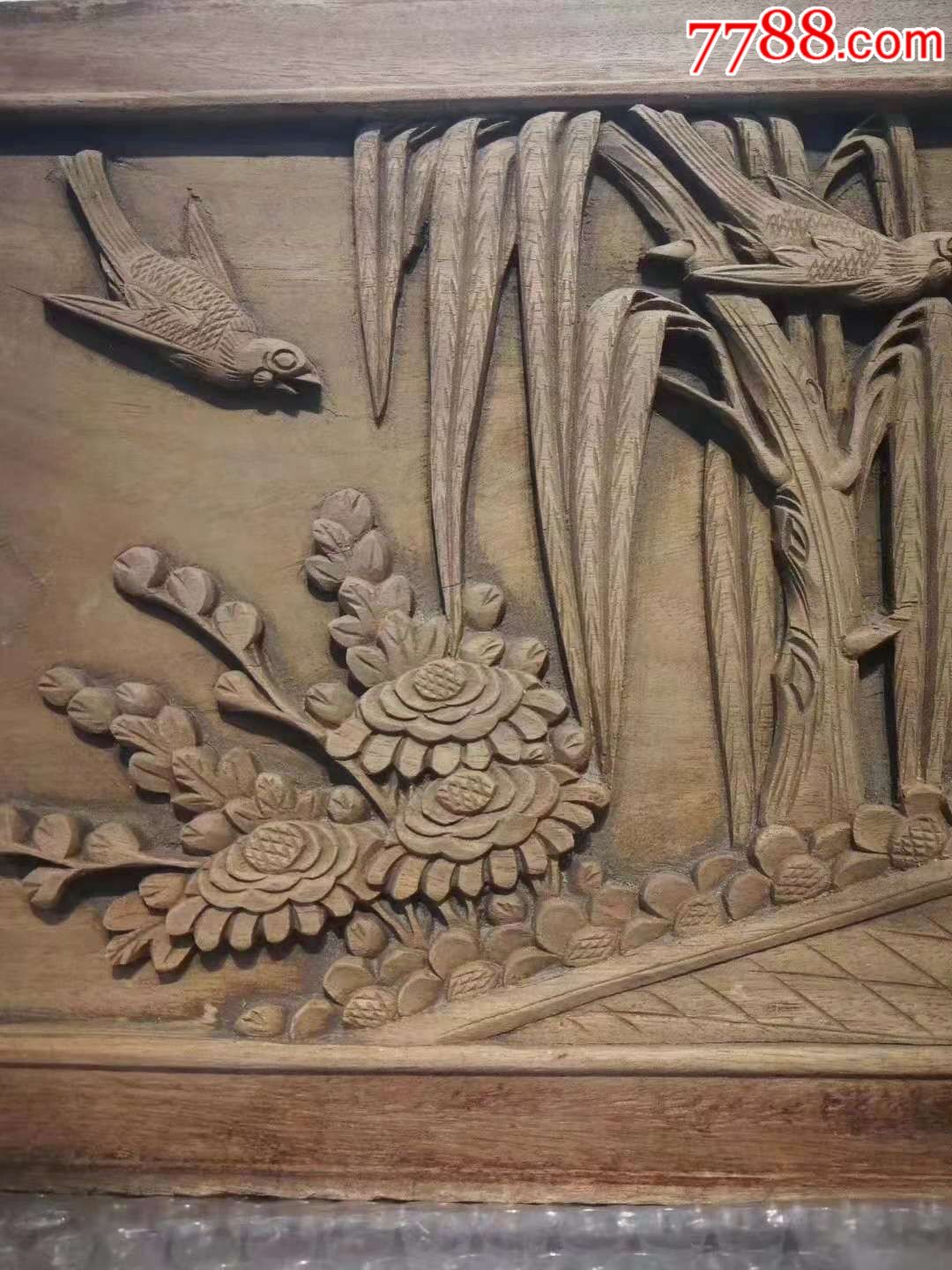香樟木浮雕花板两片材质香味扑鼻纯手工制作鸟语花香画面逼真活灵活现
