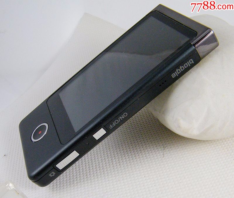 纤细时尚sony索尼bloggie便携式高清摄影机-mhs-ts20