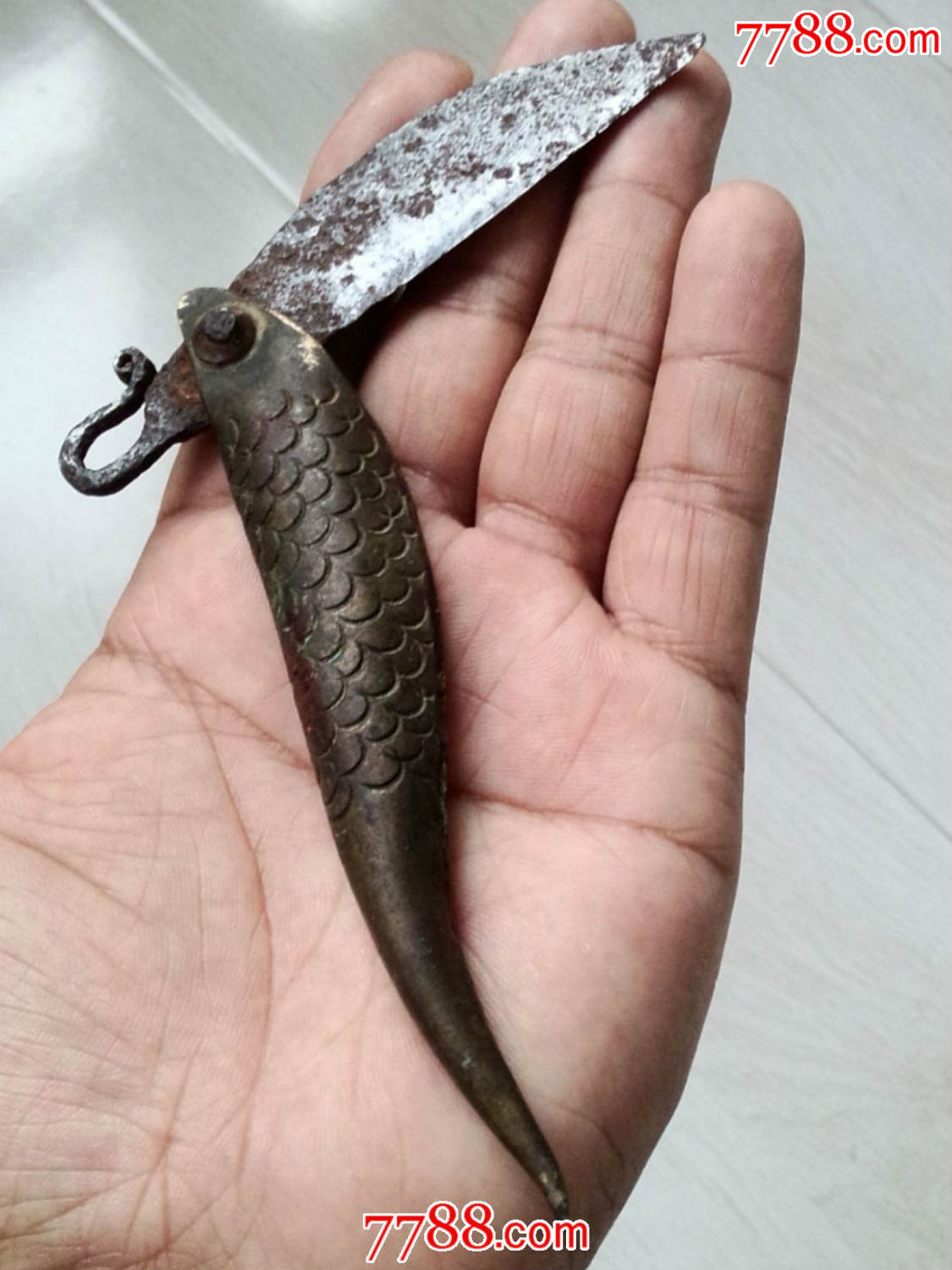 清末民国鱼形铜刀