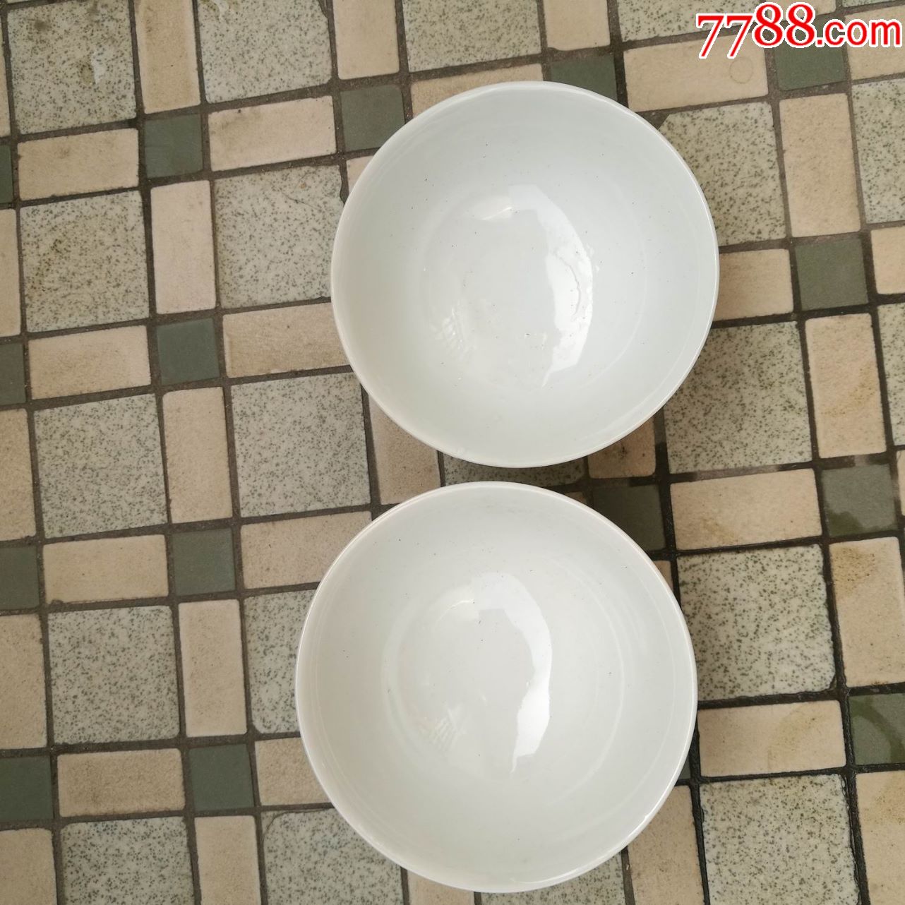 精品50年代开窗三彩小碗2个