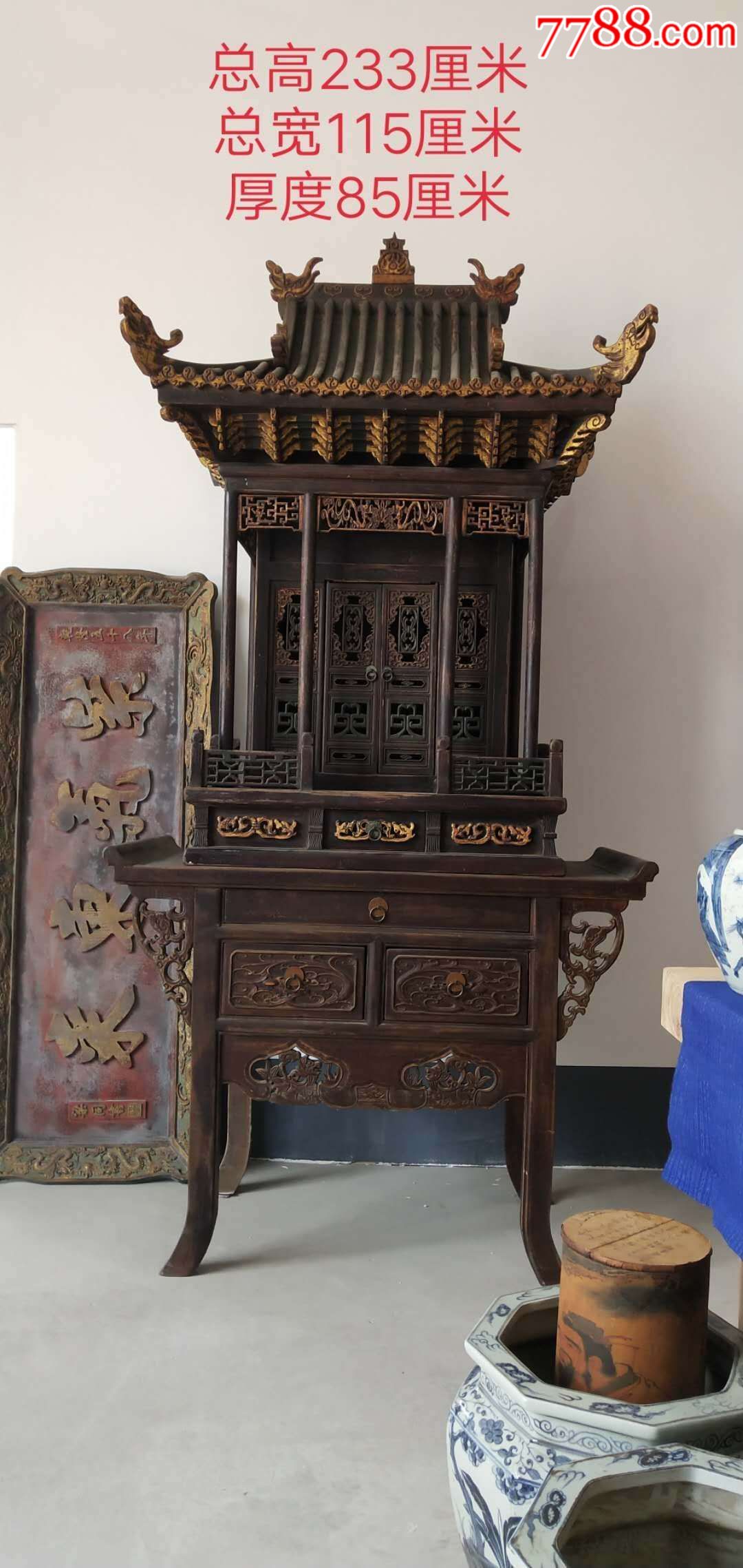 重器清代老佛龛大漆描金工艺精湛雄伟壮观保存极其完整