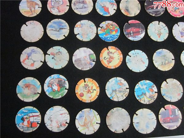 90年代小浣熊小虎队圆卡一组弱品.
