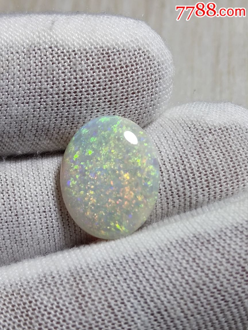 天然澳洲白欧泊