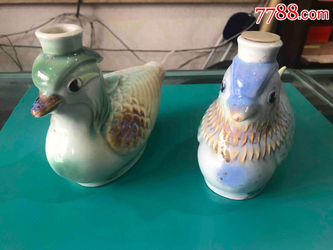 钧瓷一厂(公母)鸳鸯一对酒瓶(相当少见)