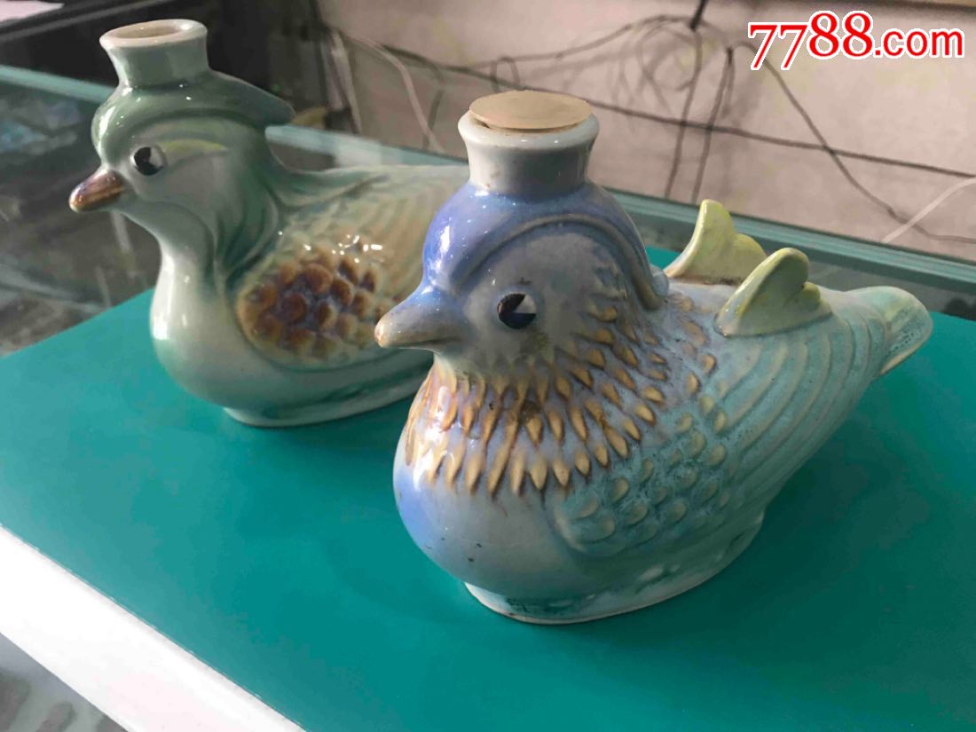 钧瓷一厂(公母)鸳鸯一对酒瓶(相当少见)