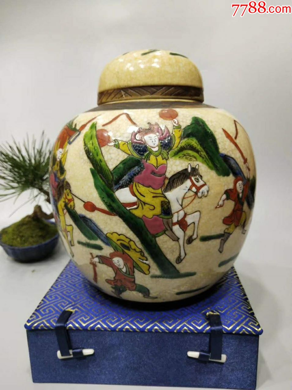 捡漏价!大清道光年哥釉五彩刀马人物大罐