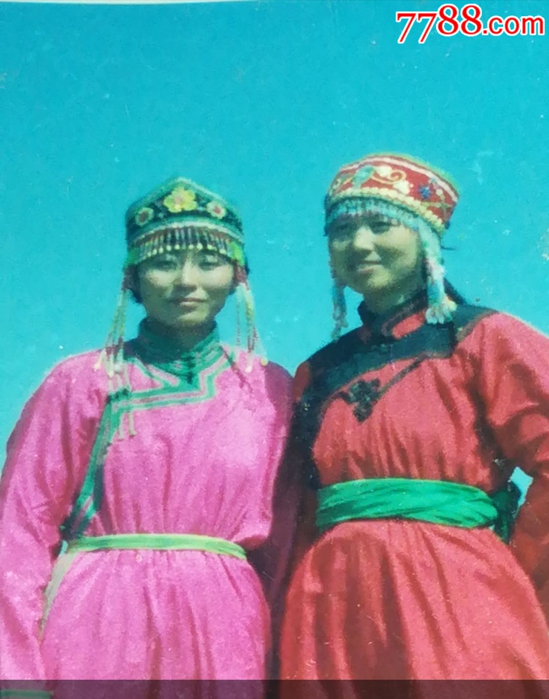 老照片----【蒙古族美女】