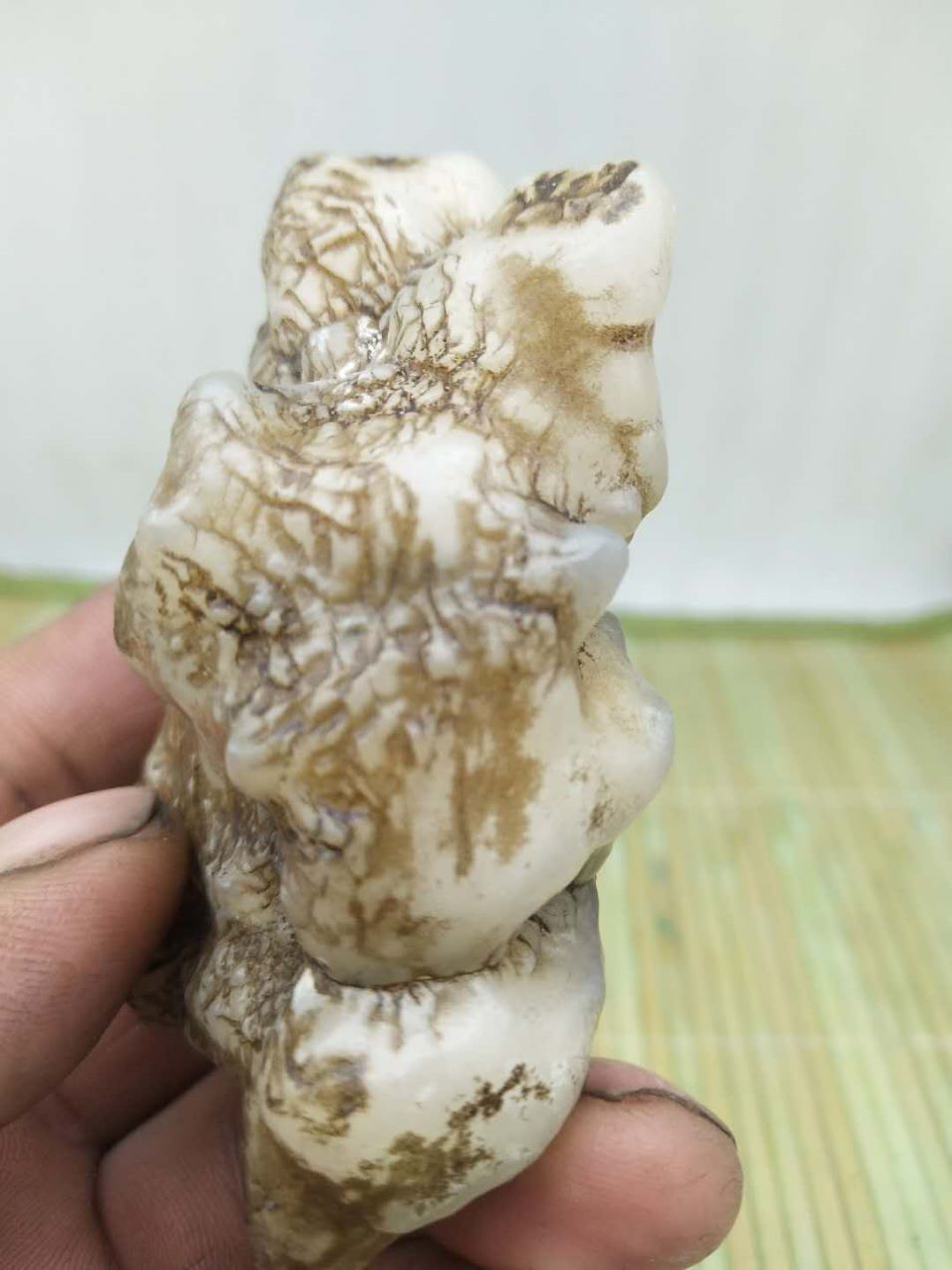 148克精品哈密地表奶油白蛋白玉-其他玉石/玉器-7788收藏