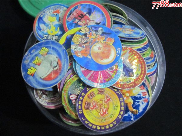 卡之宝小二郎各种题材龙珠数码宝贝圣斗士等啪叽闪等350张合售.