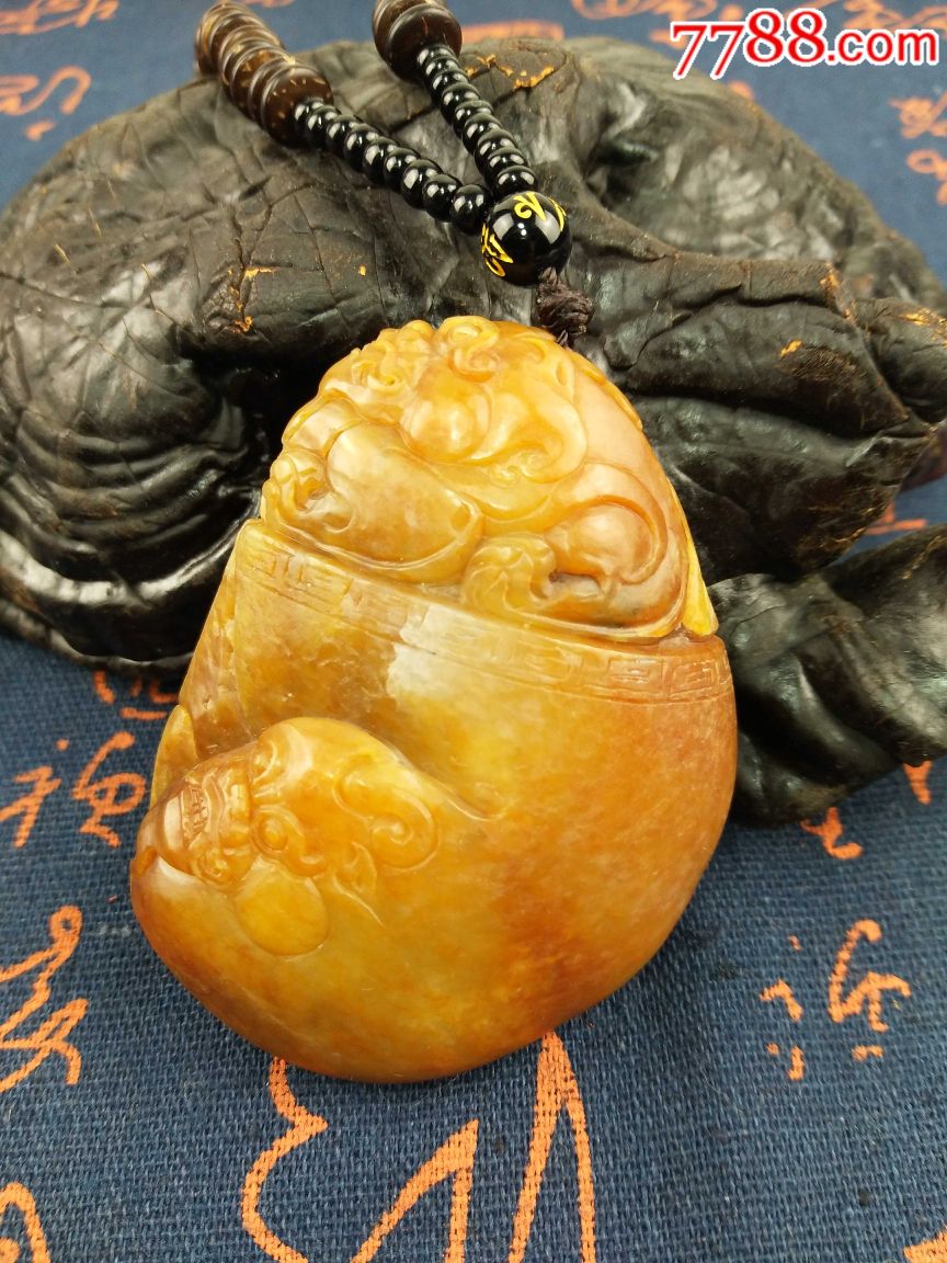 皖玉阁和田黄沁籽料把件