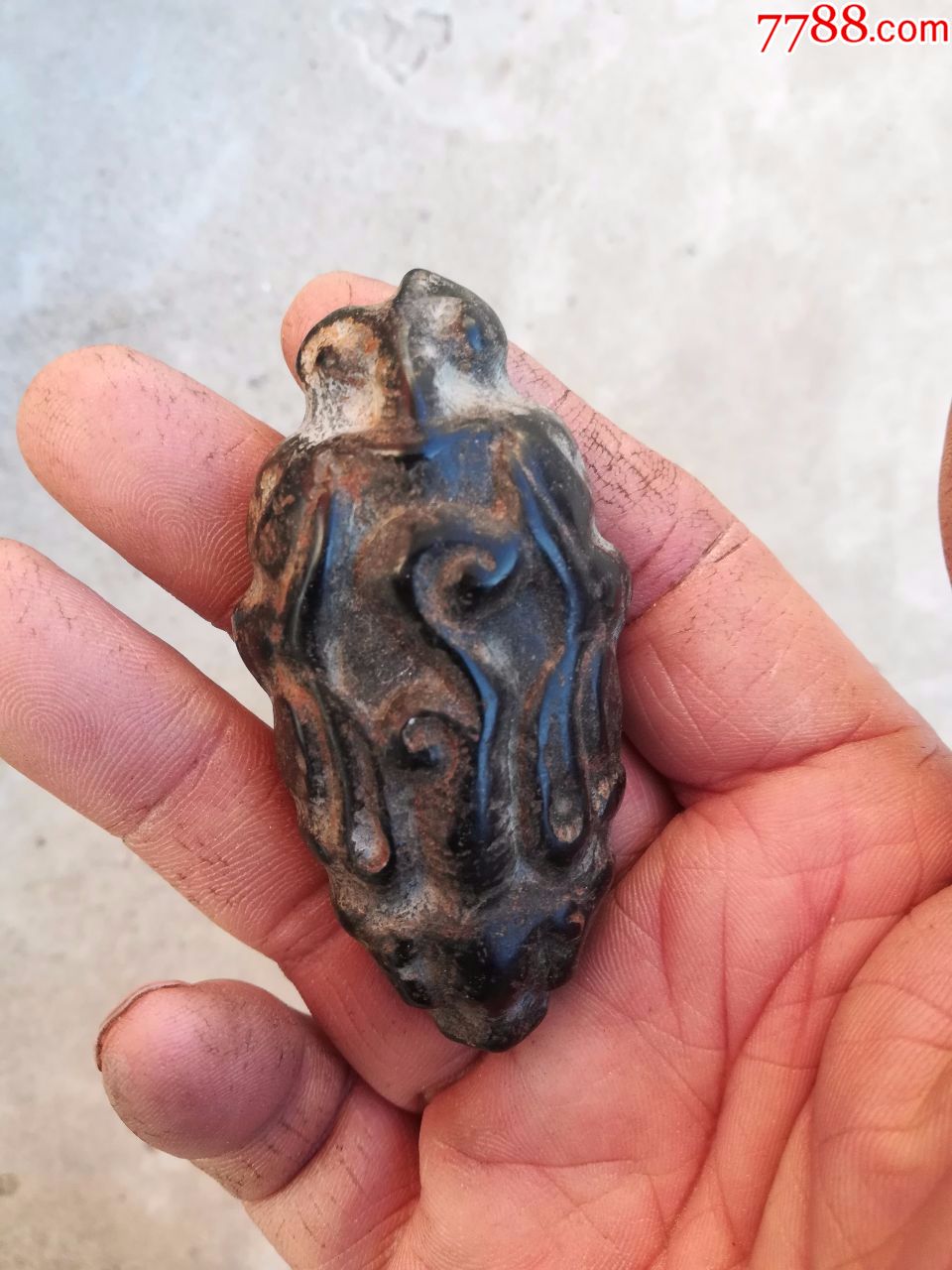 陨石;老玉古玉磁石红山文化瑞兽陨石把件