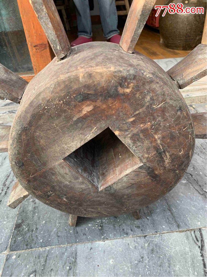 古董古玩收藏民俗水车车轮老物件杂项清代榉木轴承木车轮椅子轴轮