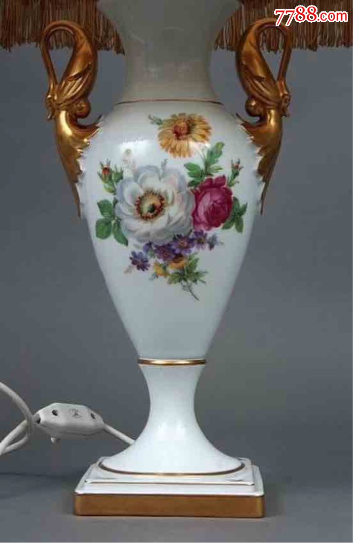 精美德国kaiser瓷器台灯,高71厘米,超级精美,1872年创立的德国著名
