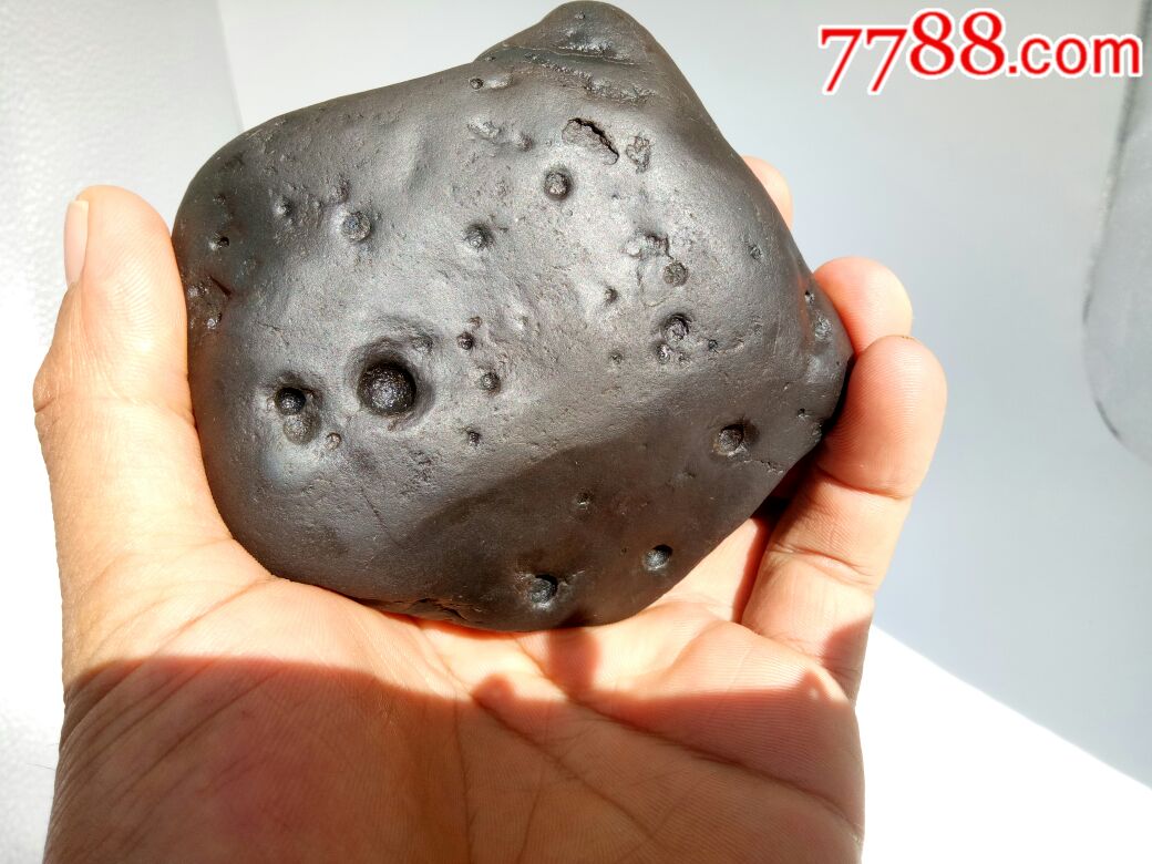 火星黑珍珠陨石(弱磁)-陨石-7788收藏