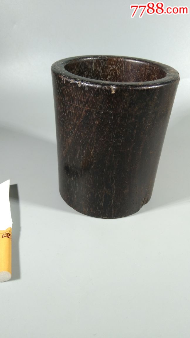 清代老紫檀木小笔筒)