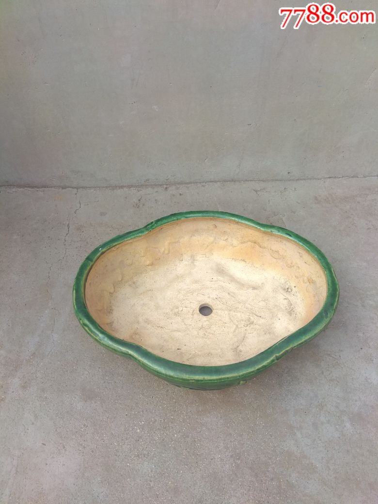 石湾窑老花盆一个