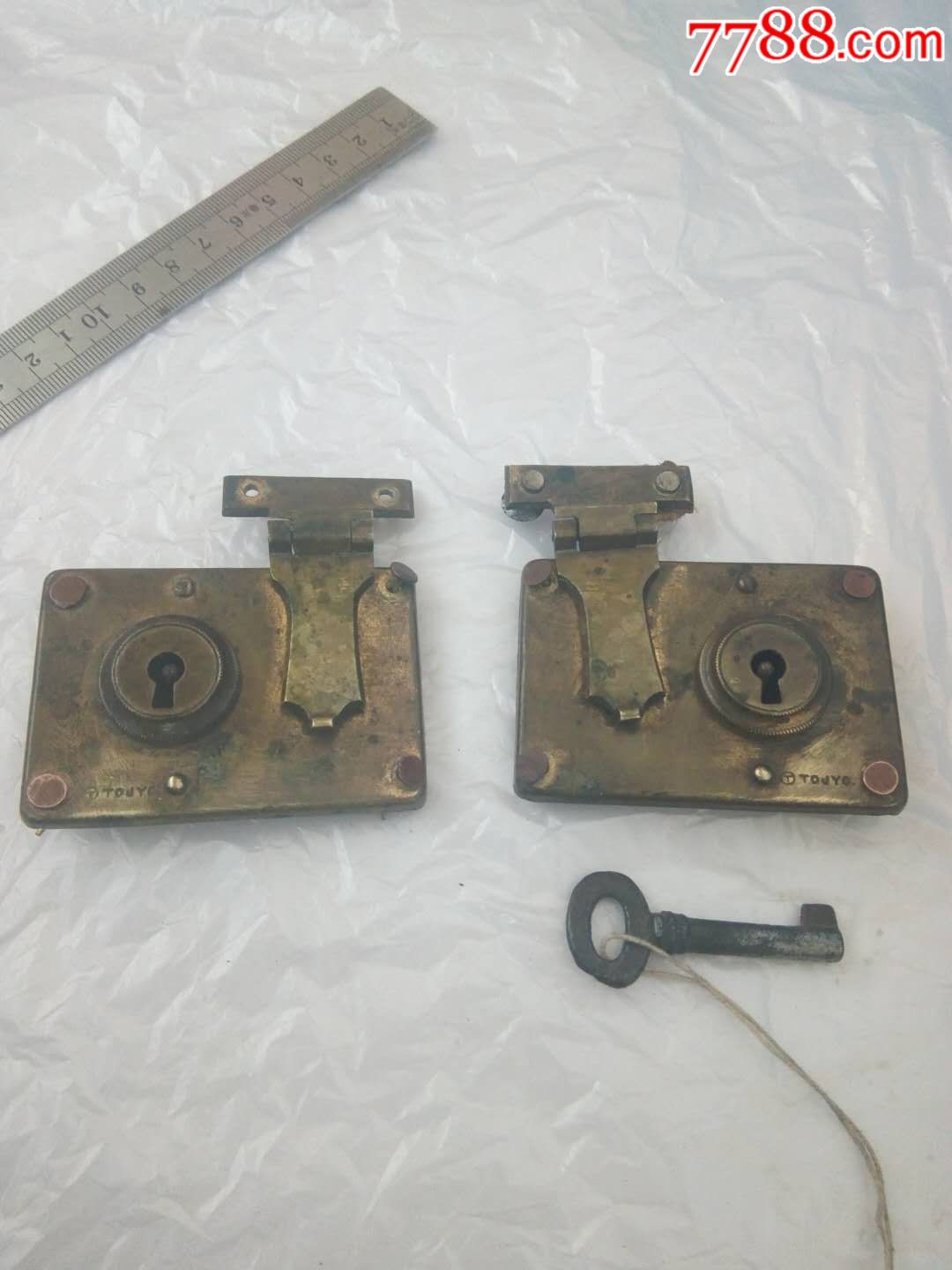 民国时期遗留满洲箱子锁