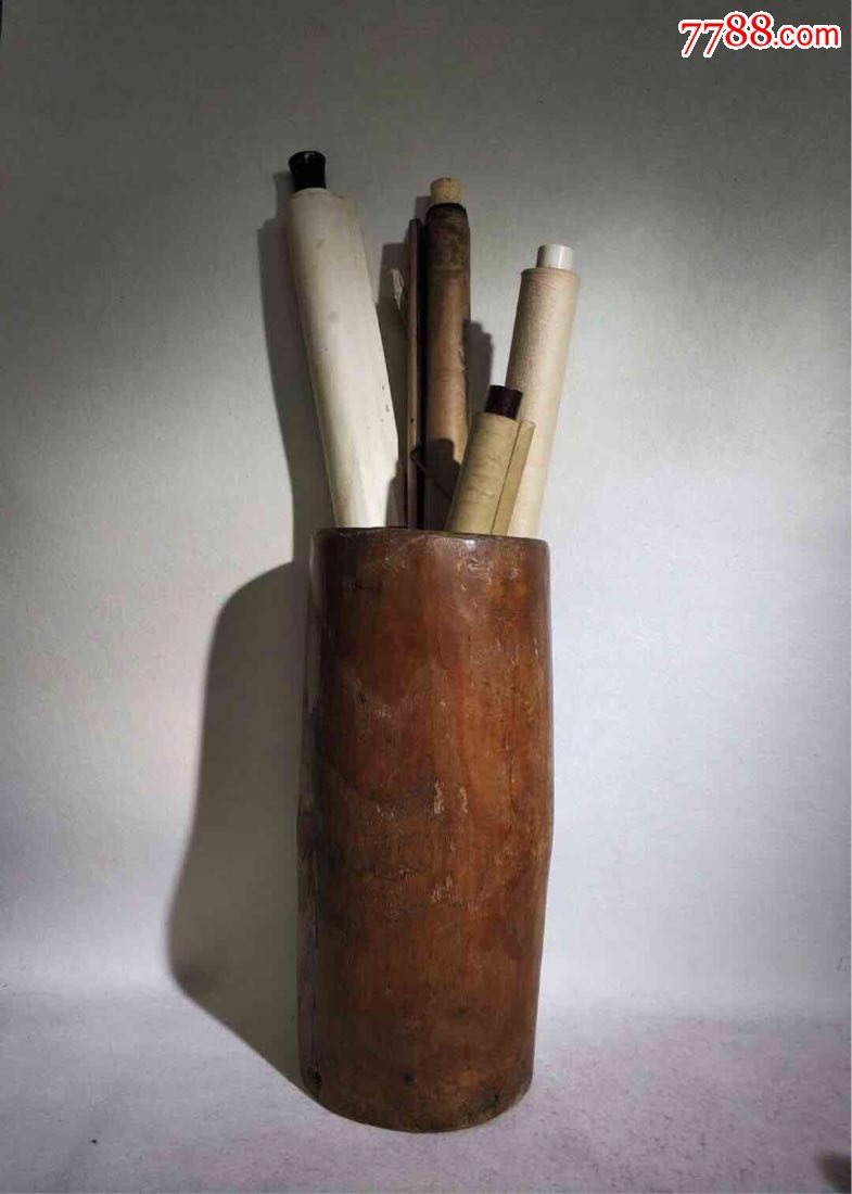 清代木雕画筒,造型素雅,包浆一流,高42厘米