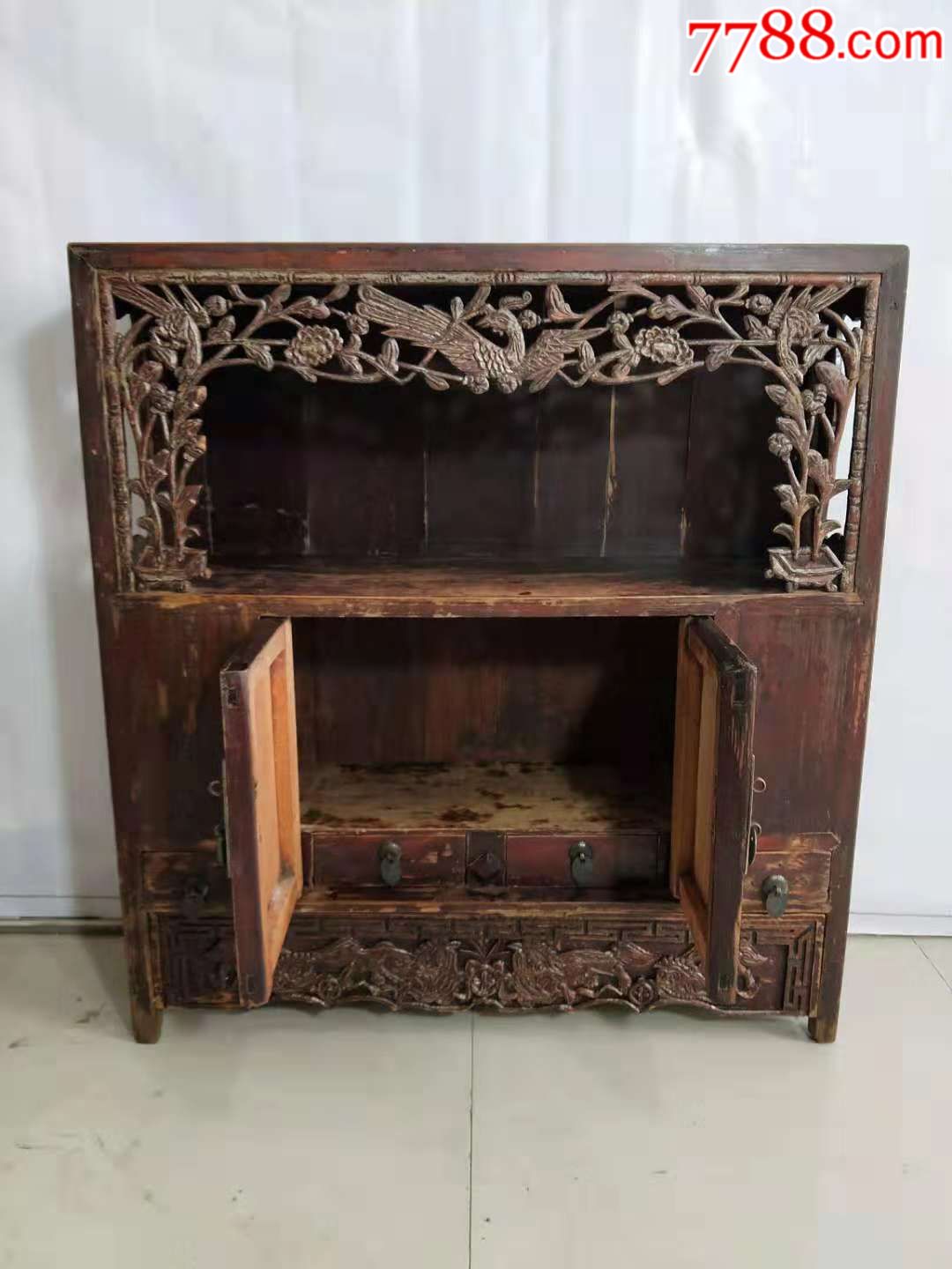 清代小茶柜松柏木雕工漂亮(喜鹊登梅,事事如意)完整