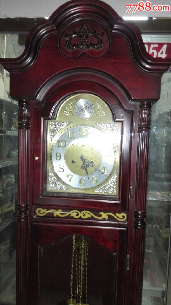 首页 零售 座钟/落地钟 >> 北极星牌落地钟.高198厘米.宽59.