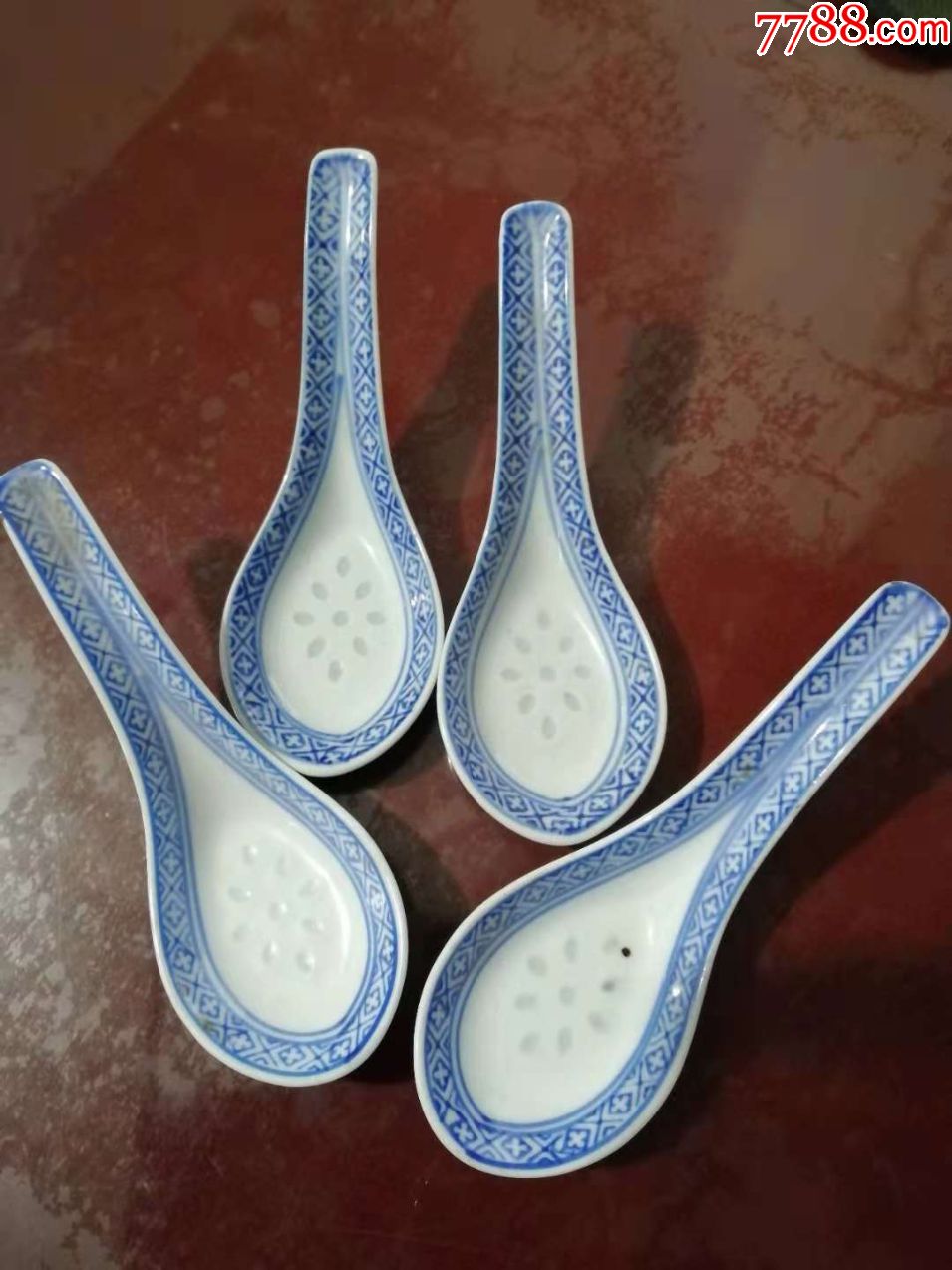 中国款玲珑瓷调羹(全品)