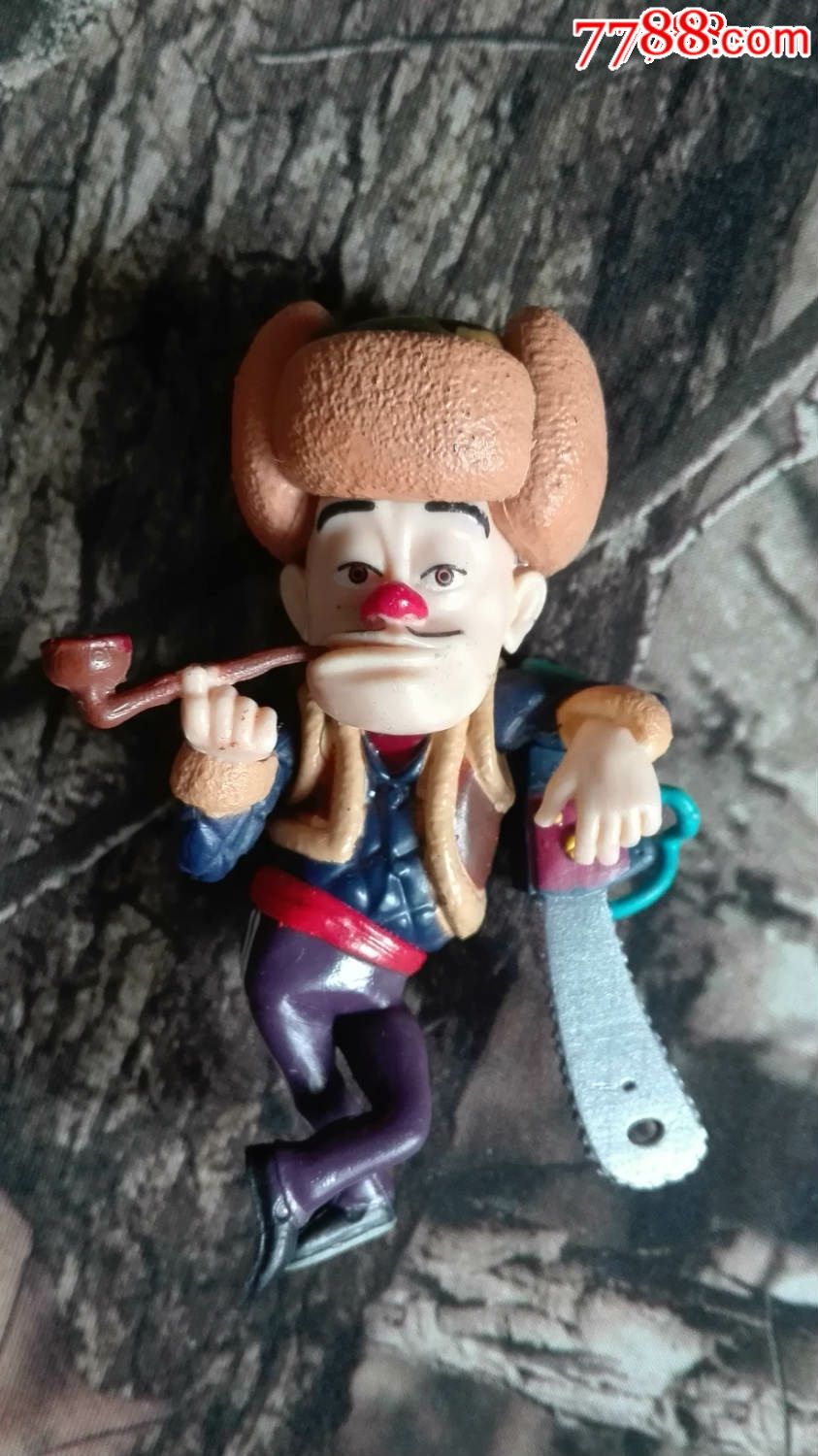 光头强伐木电锯子熊大熊二捉弄他一下正版