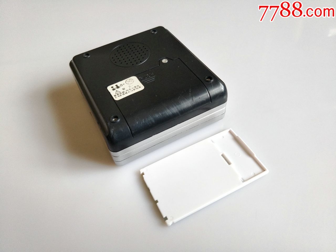 早期插卡掌上游戏机