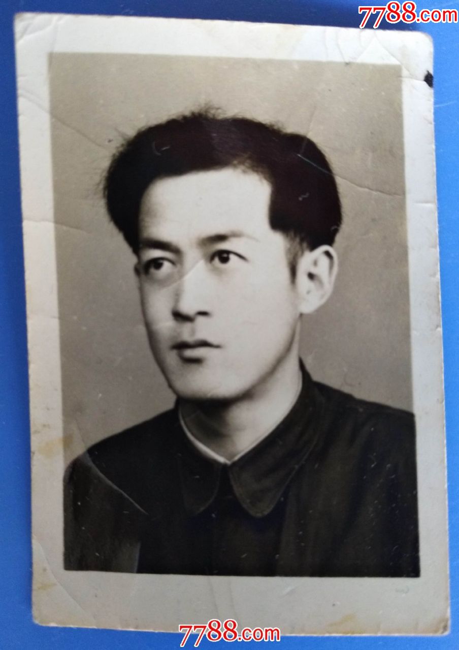 个人二寸艺术照(多有个性的男人)