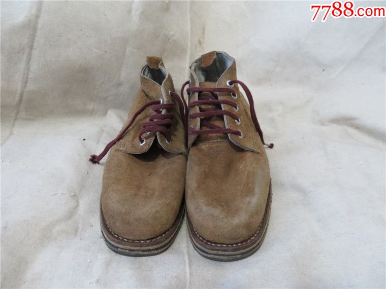 80年代皮鞋橡皮膛底翻毛40号橡胶底工人师傅工匠鞋库存没穿过