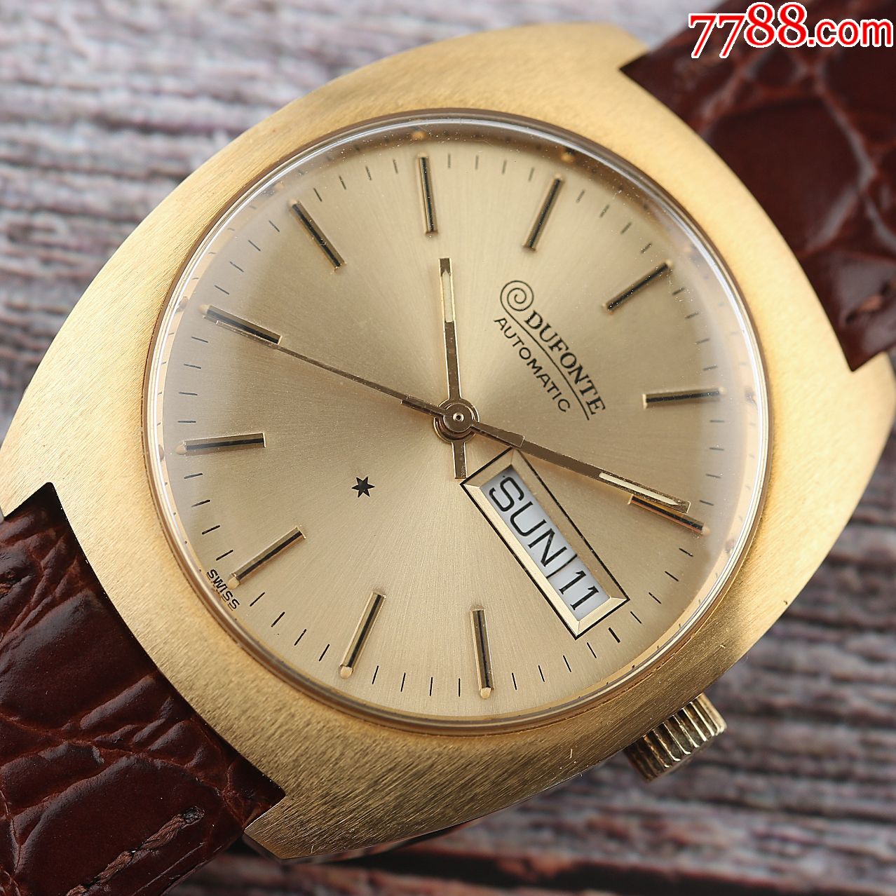 瑞士名表卢森皮卡德古董表原始库存品相北极黑星大酒桶小猫耳-手表