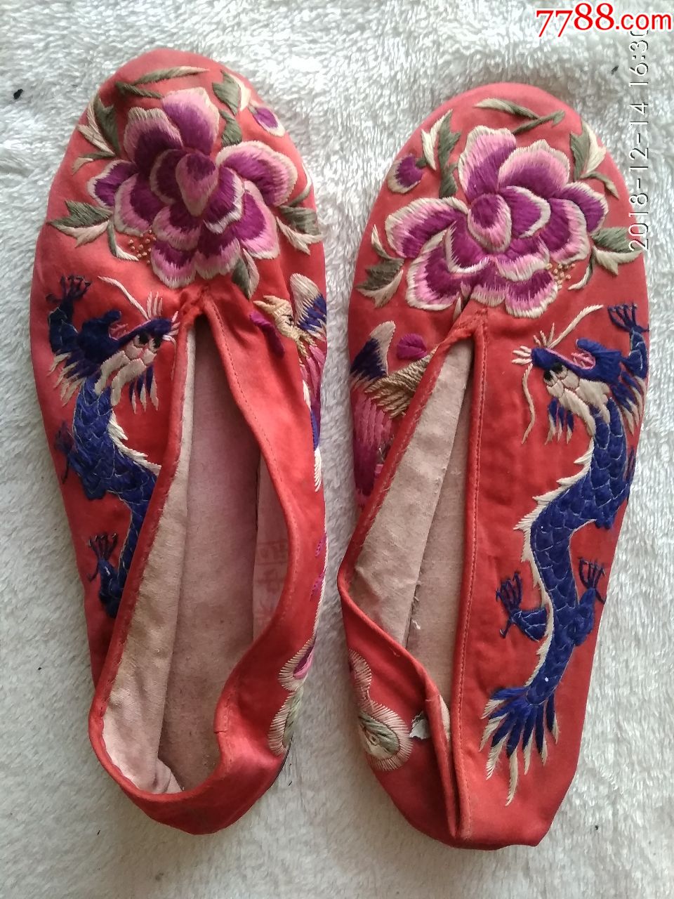 美品民国天津龙凤纹刺绣绣花鞋