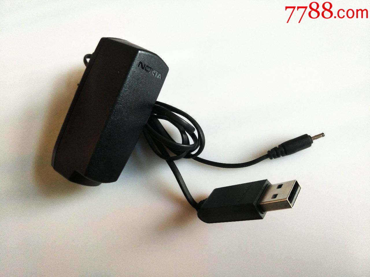 诺基亚充电器
