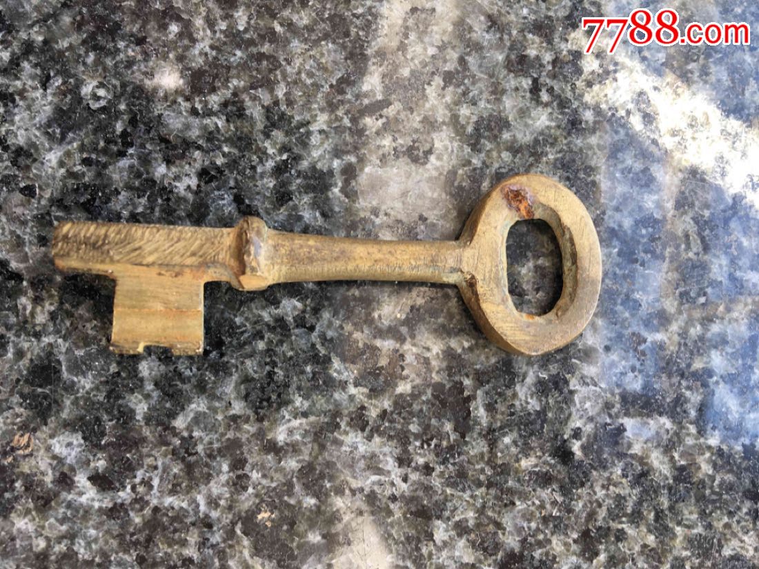 老黄铜钥匙