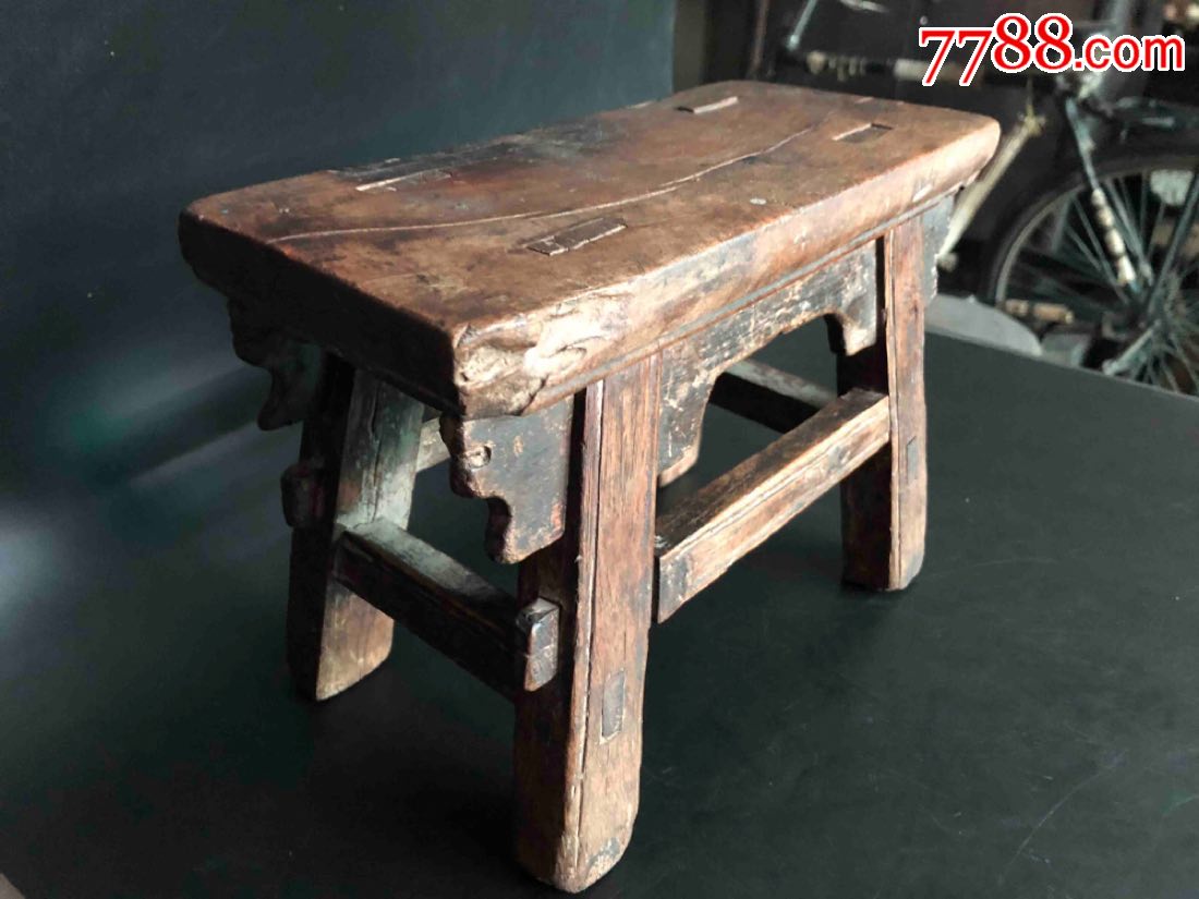 鲁作牙板小板凳.老家具品如图