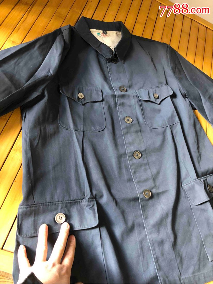 老式怀旧迪卡中山装