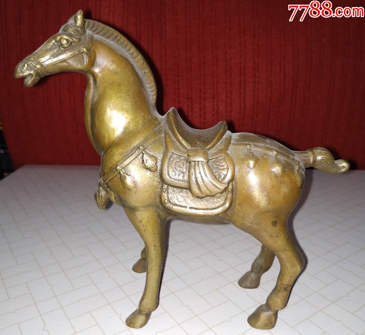 铜马