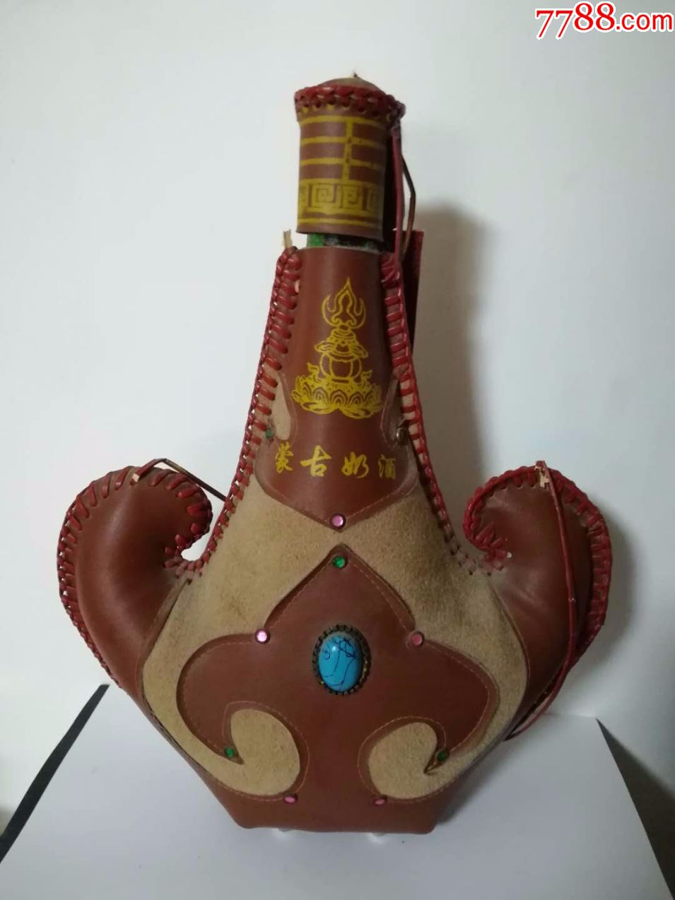 酒瓶收藏蒙古奶酒