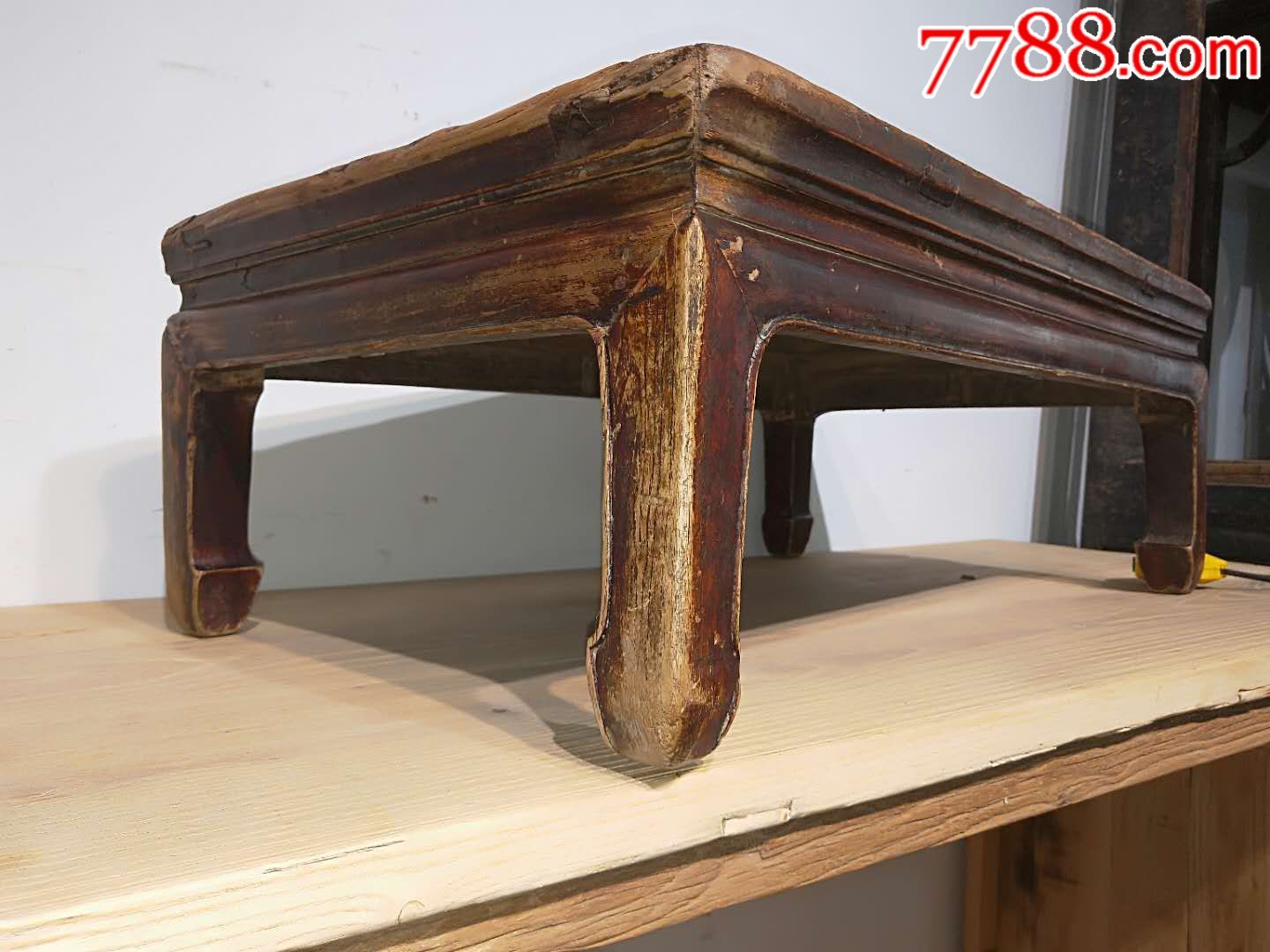 清代马蹄腿炕桌,完整牢固,包浆自然,造型精美.尺寸80/49/30cm